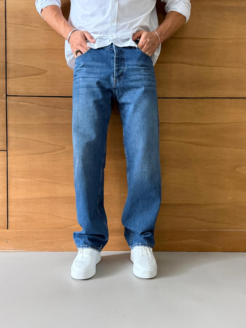 We 11 REGULAR Jean Mavi