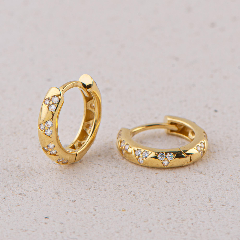 14 Ayar Modern Taşlı Halka Altın Küpe