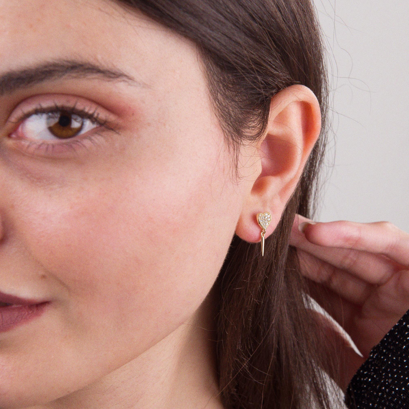 14 Ayar Altın Kalp Taşlı Sallantı Küpe