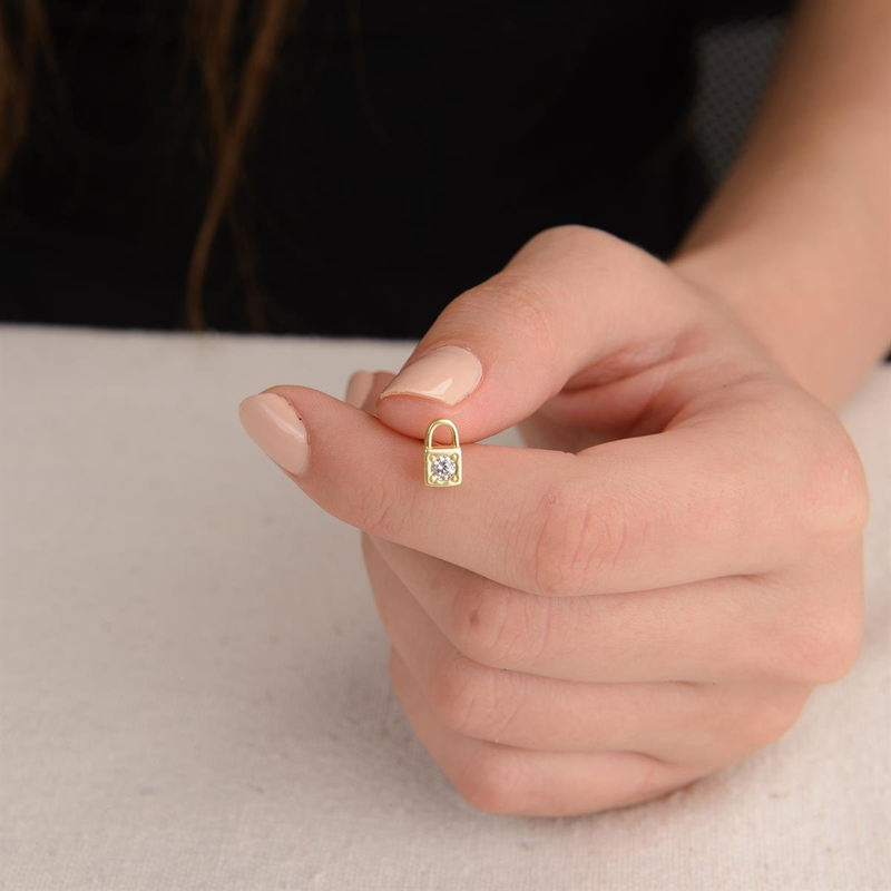 14 Ayar Altın Taşlı Kilit Küpe