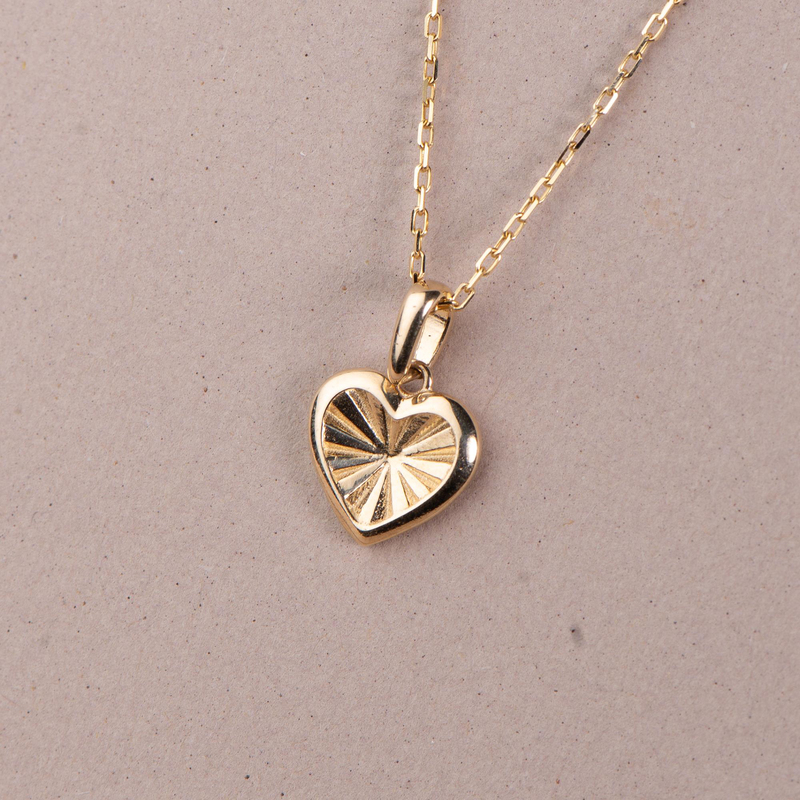 14 Ayar Altın Minik Kalp Kolye