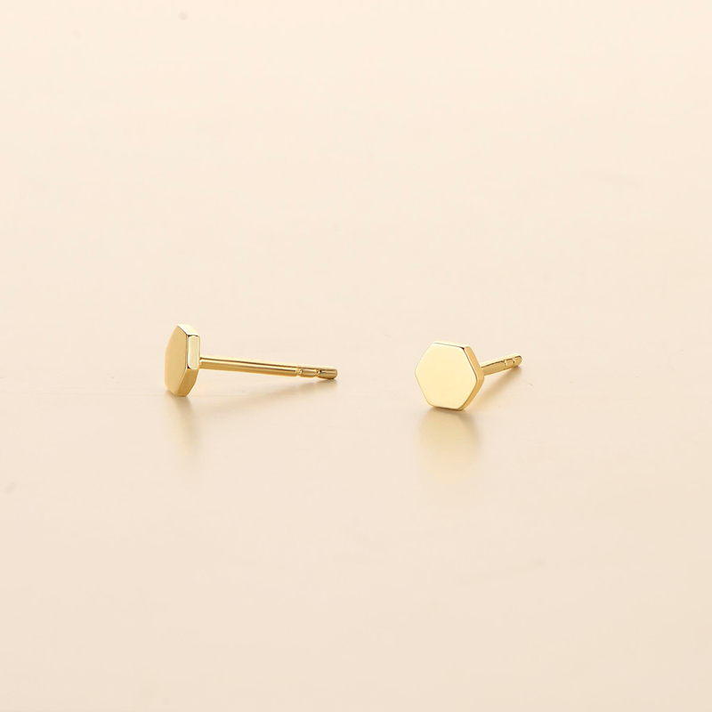 14 Ayar Minik Altıgen Altın Küpe