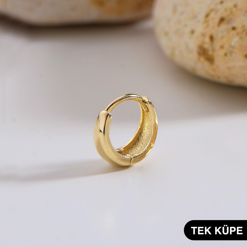 14 Ayar Altın Minik Tek Halka Küpe