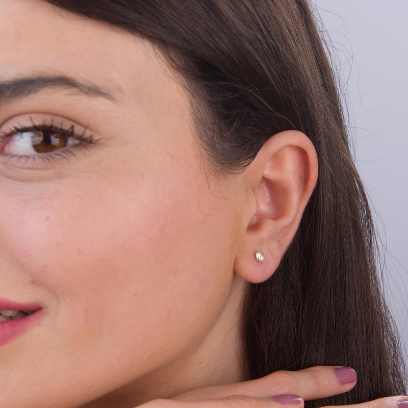 14 Ayar Tektaş Altın Küpe