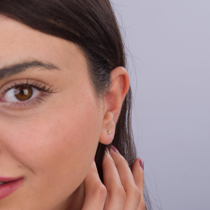 14 Ayar Tektaş 3 mm Altın Küpe