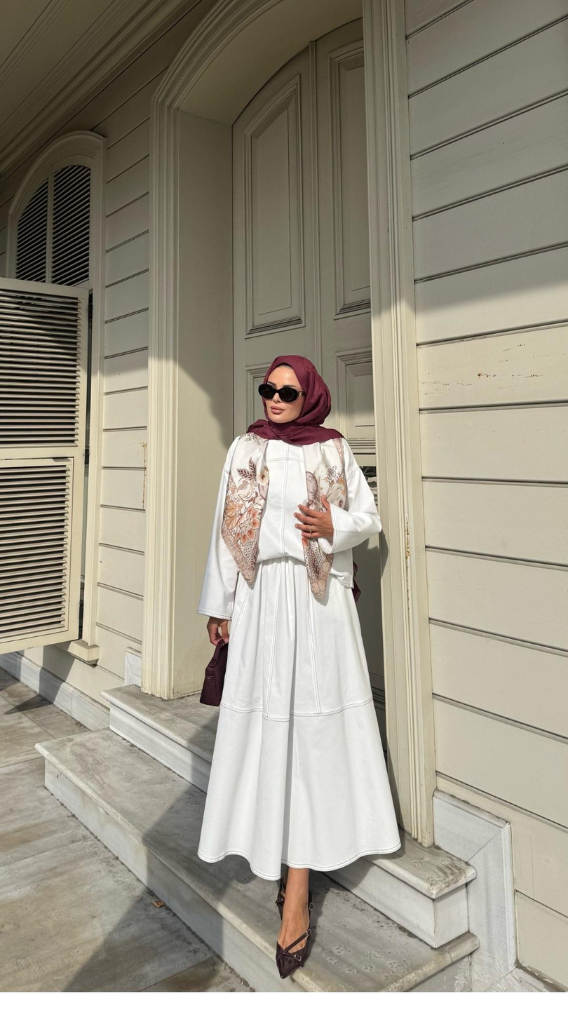Gabardin Tensel Etekli Takım Ekru