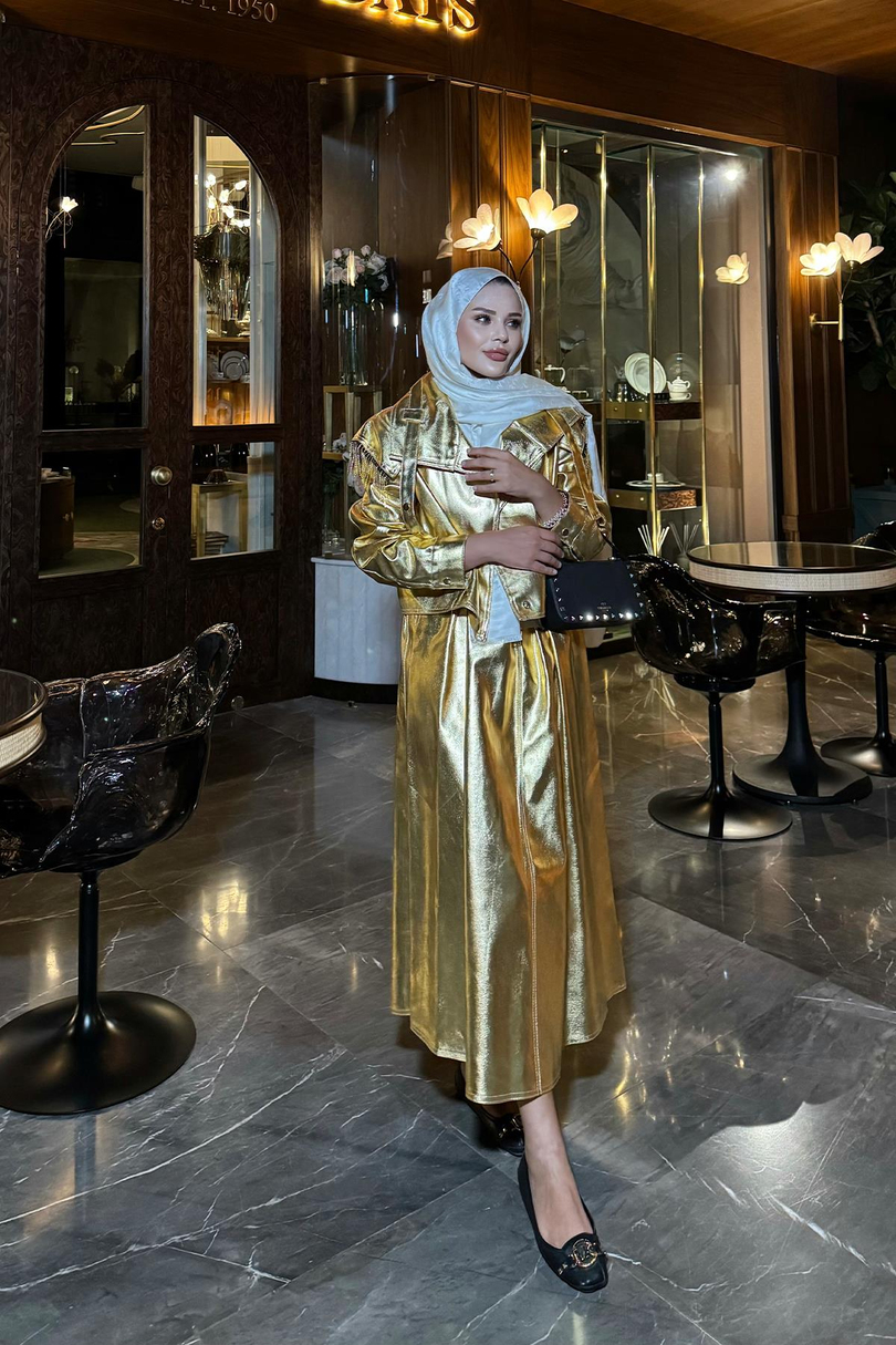 Omzu Taş Detaylı Metalik Azalea  Etekli Takım Gold