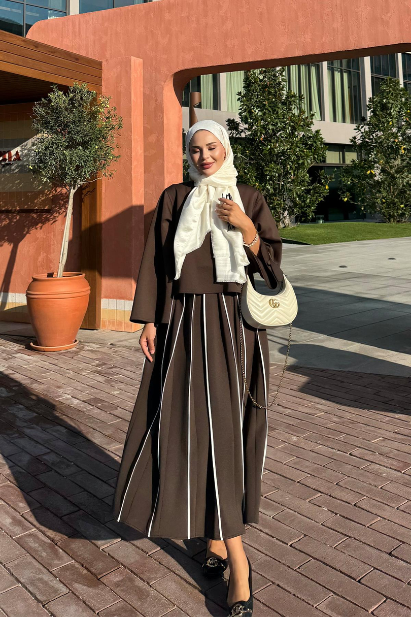 Biye Şerit Detaylı Emma Scuba Etekli Takım Kahverengi
