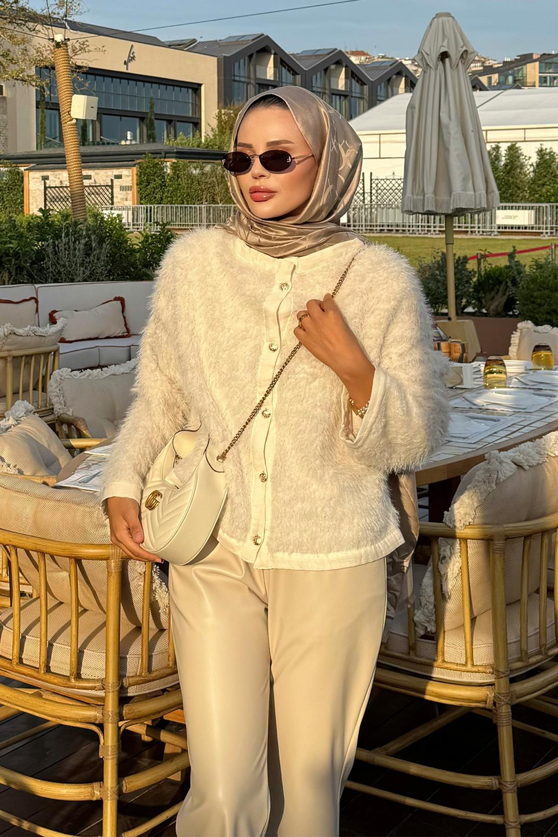 GOLD DÜĞMELİ PELUŞ MASSİMO HIRKA Bej