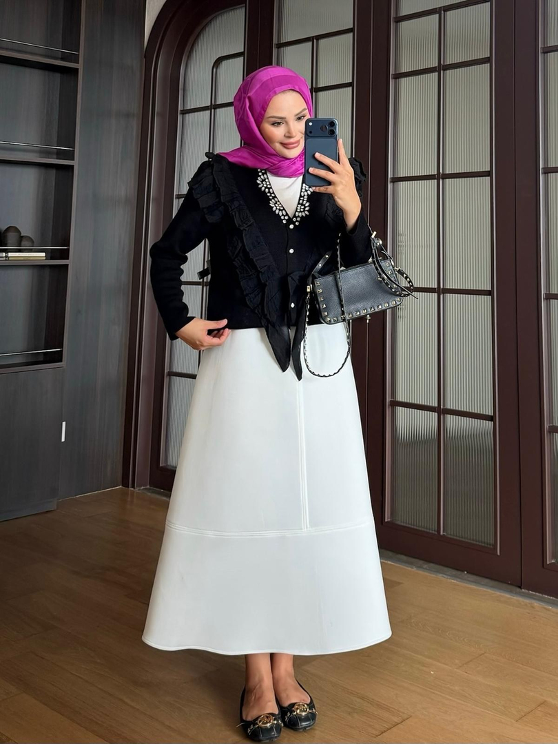 Taş Detaylı Triko Hırka Siyah