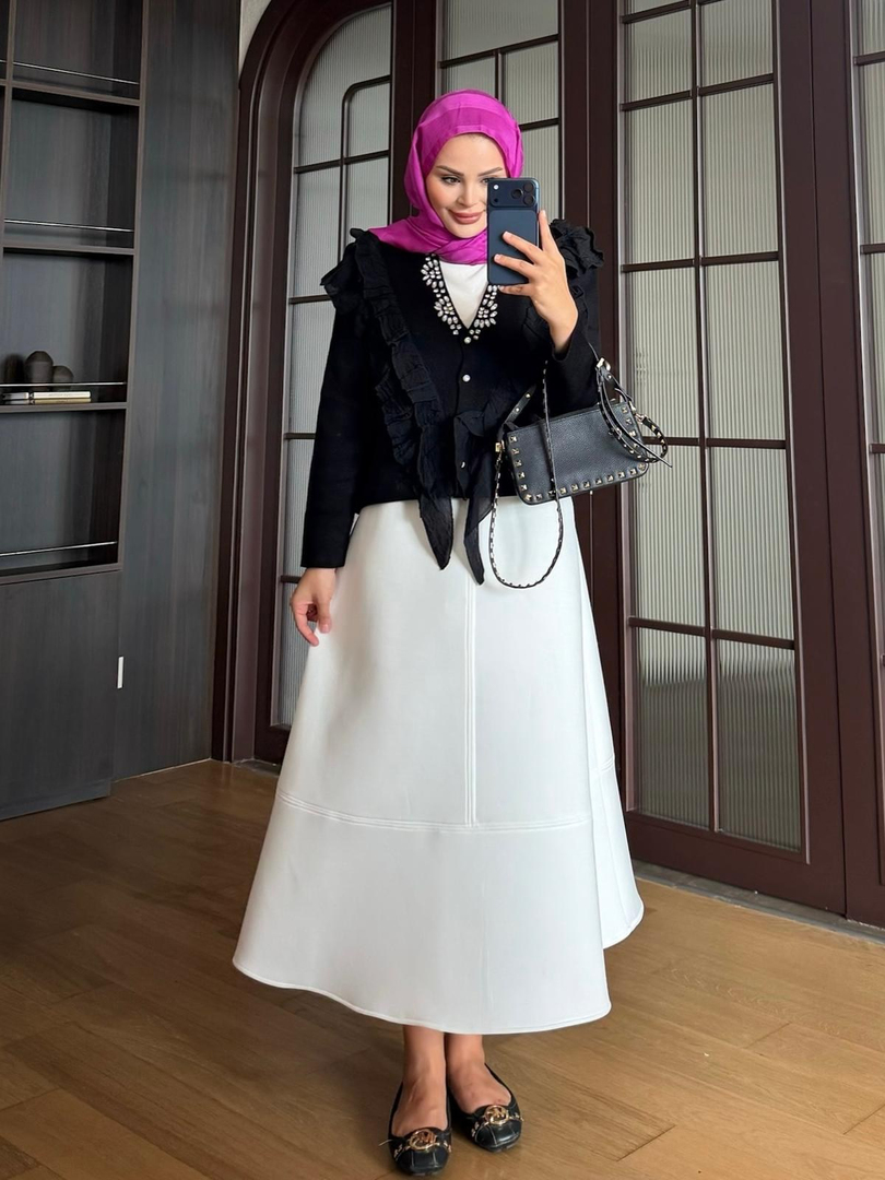 Taş Detaylı Triko Hırka Siyah
