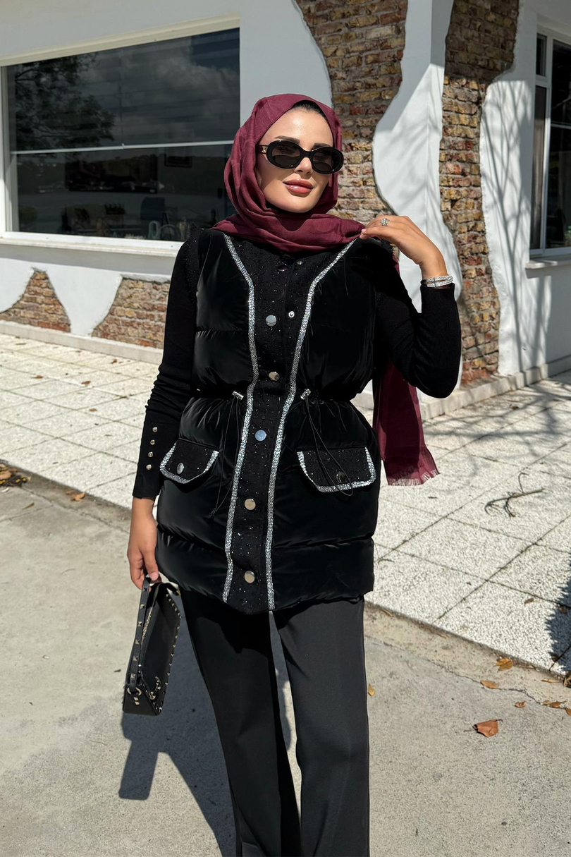 BELDEN OTURTMALI KOLSUZ ŞİŞME YELEK SİYAH