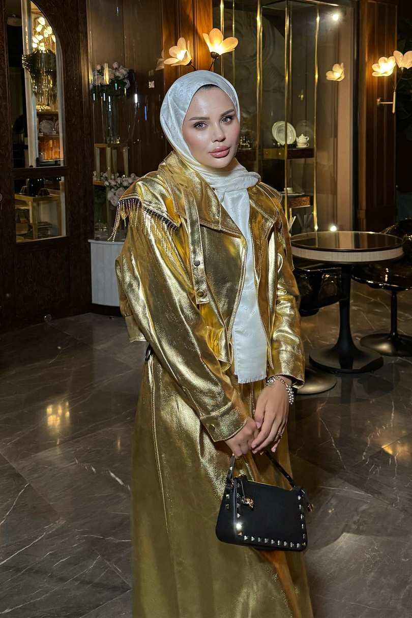 Omzu Taş Detaylı Metalik Azalea  Etekli Takım Gold