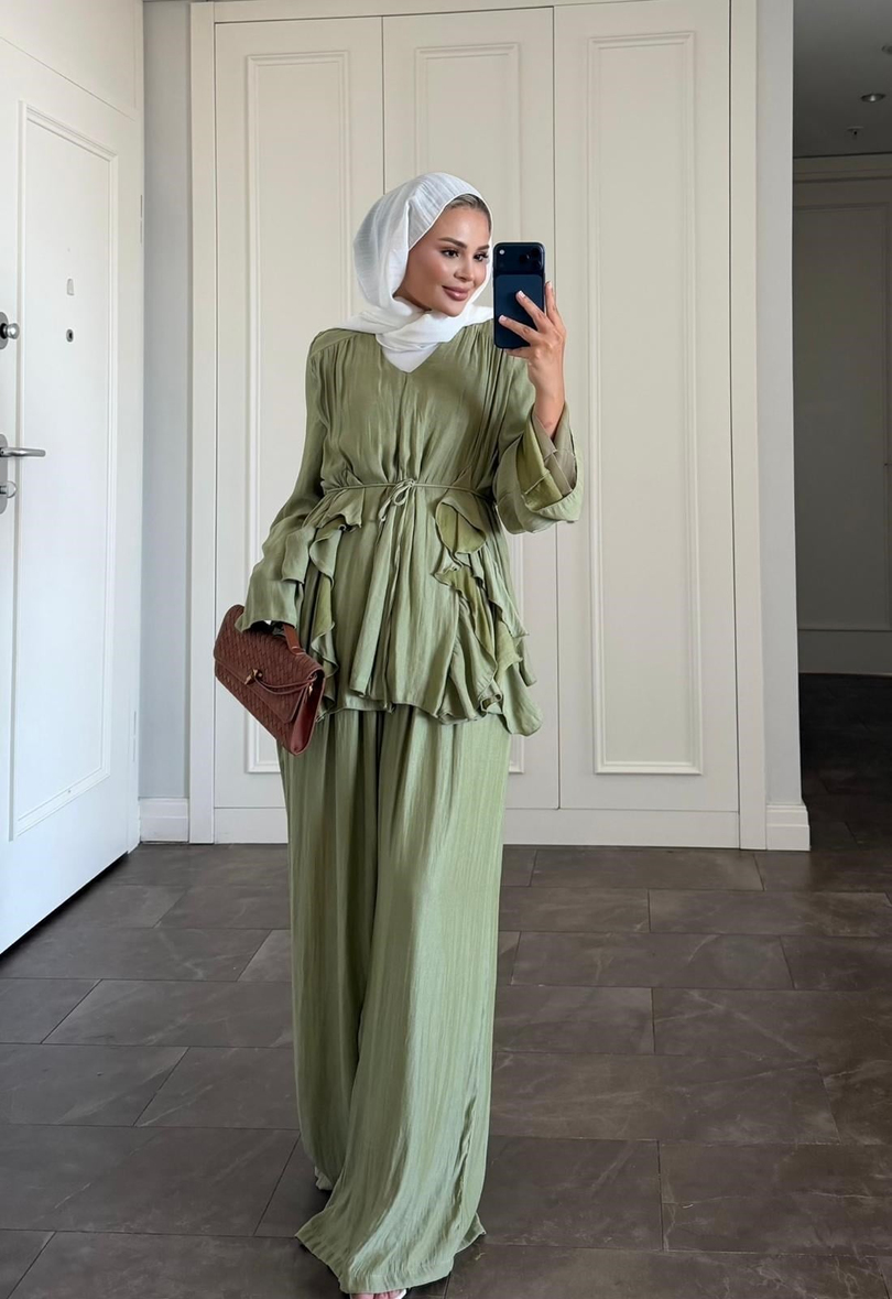 Batik Pantolonlu Takım Çağla