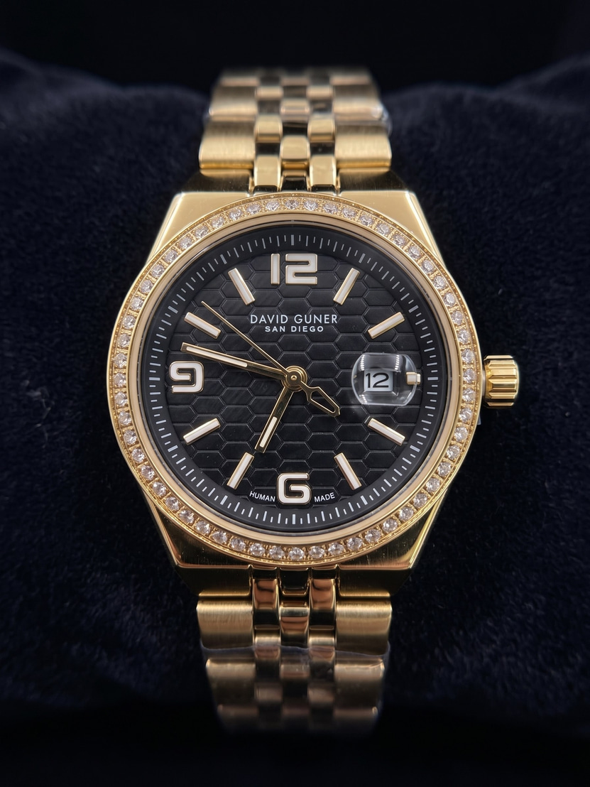 David Guner San Diego 30 mm Kadın Kol Saati Siyah Kadran Gold Renk Çelik Kordon