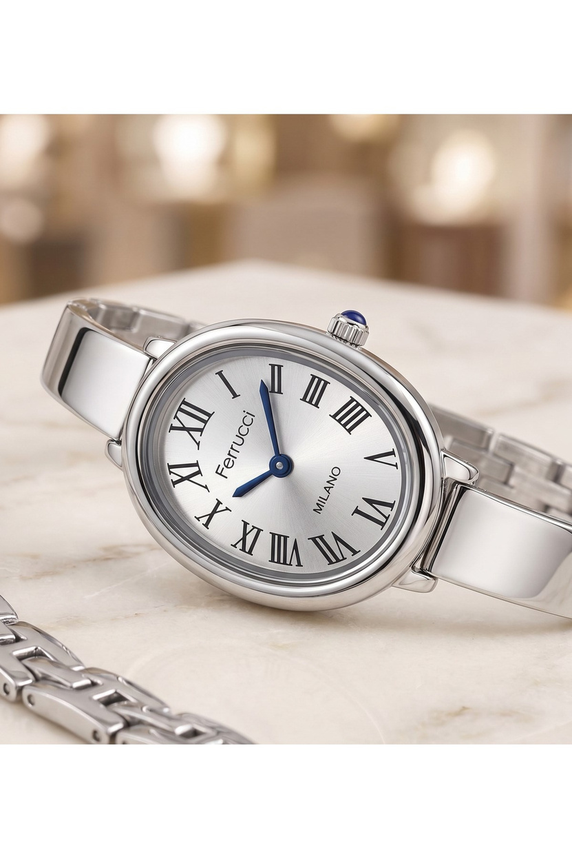 Kadın Kol Saati 28 mm Gümüş Rengi Mavi Detaylı Oval Kasa Kelepçe Kordon