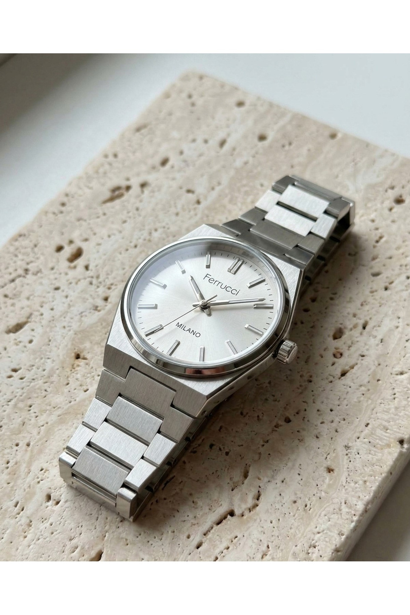 Milano Kadın Kol Saati 26 mm Gümüş Renk Çelik Kordon Gümüş Kadran Minimal Quartz