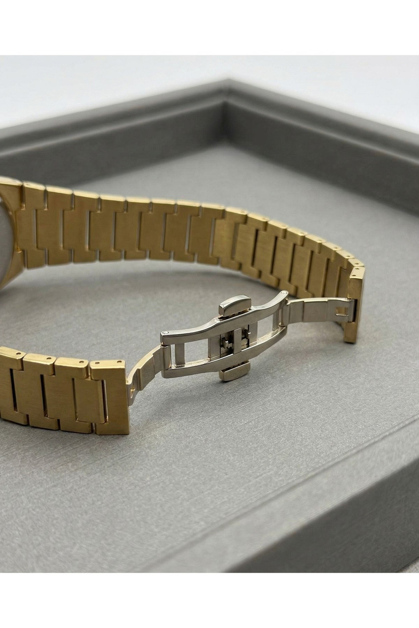 Milano Minimal Kadın Kol Saati 26 mm Beyaz Kadran Altın Renk Çelik Kordon Quartz Şık Zarif