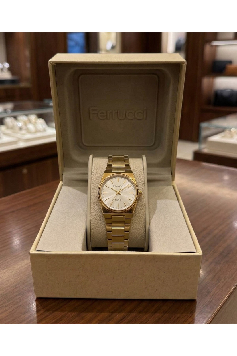 Milano Minimal Kadın Kol Saati 26 mm Beyaz Kadran Altın Renk Çelik Kordon Quartz Şık Zarif