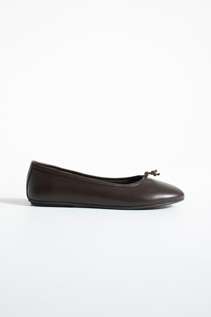 BELLA Kadın Hakiki Deri Yuvarlak Burun Düğüm Detay Babet Ayakkabı