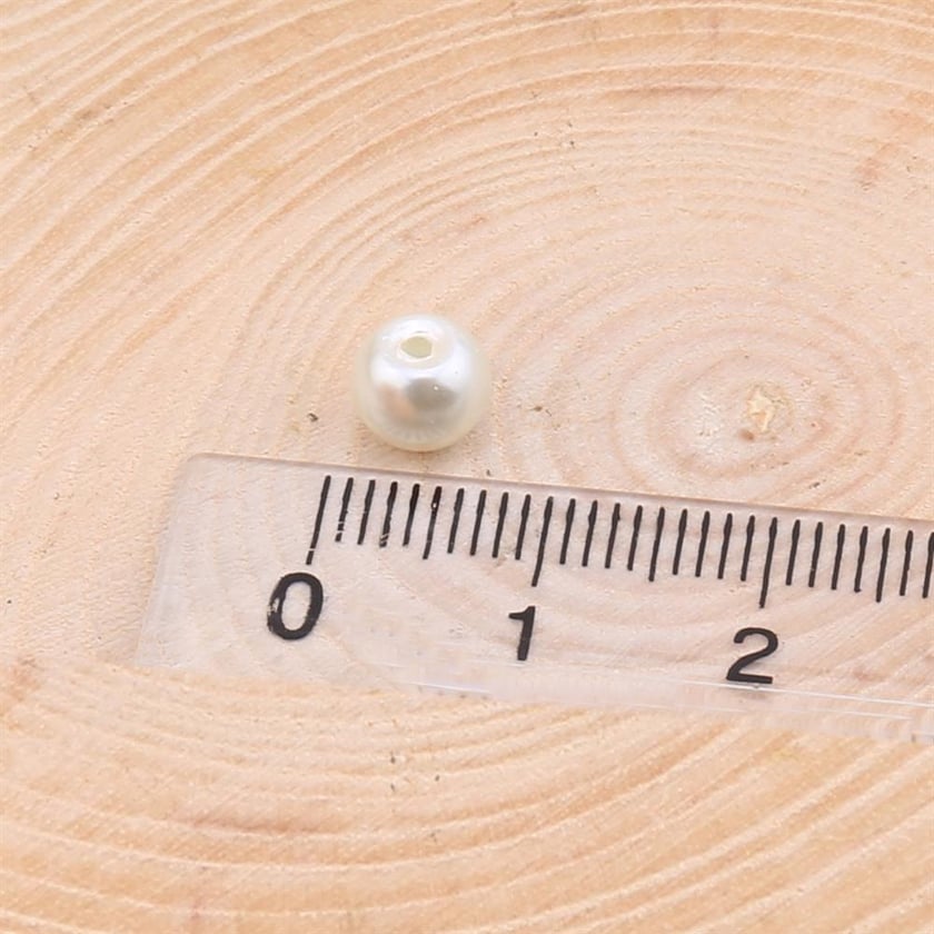6 mm Krem Cam inci Boncuk 100 adet