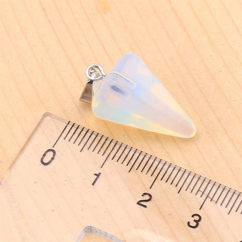 Konik Piramit Opal Kolye Ucu