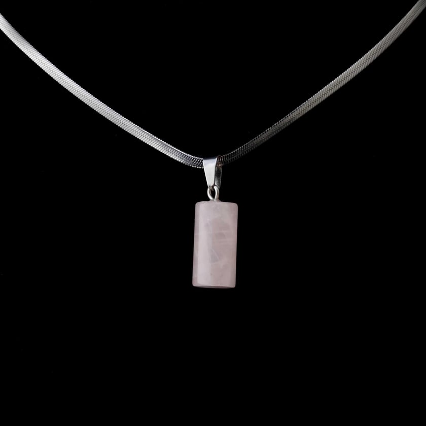 Pembe Kuvars Taşı Silindir Kolye Ucu