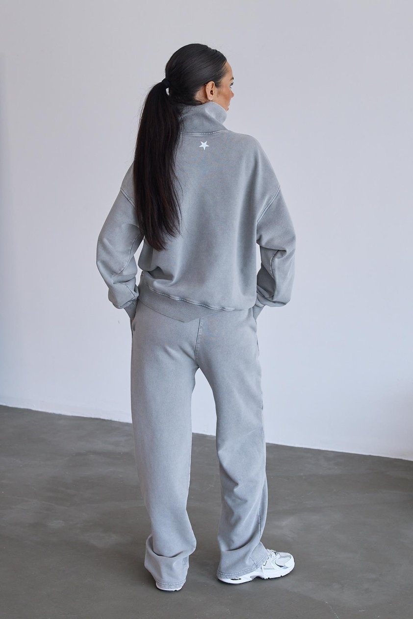 Gri Fermuarlı Sweatshirt Ve Sweatpants Takım