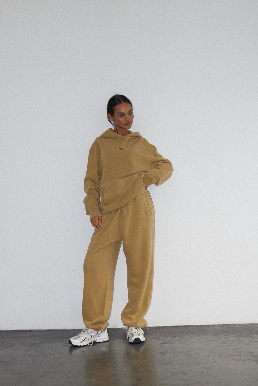 Oversize Hoodie ve Pantolon Takım