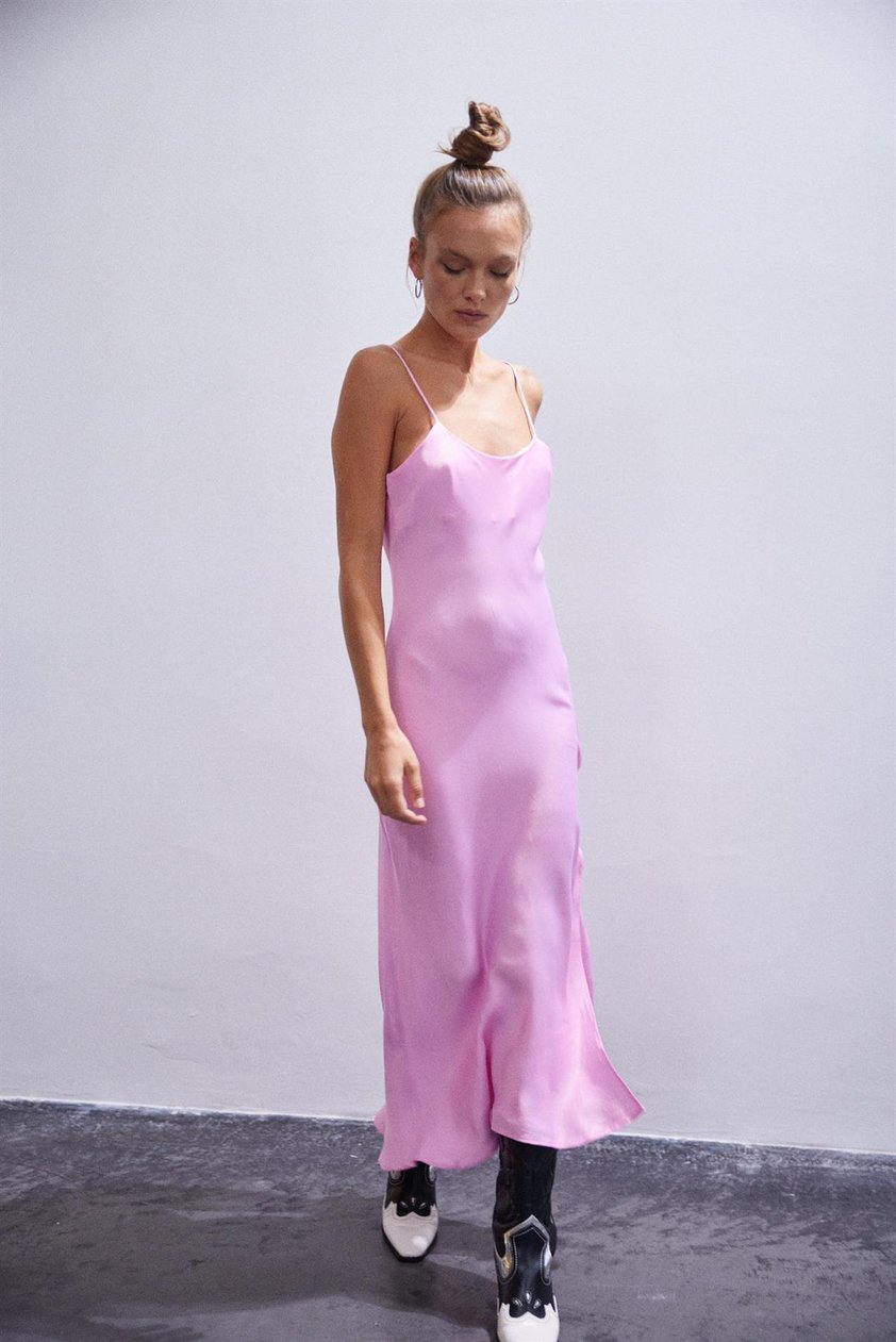 Pembe Saten Elbise
