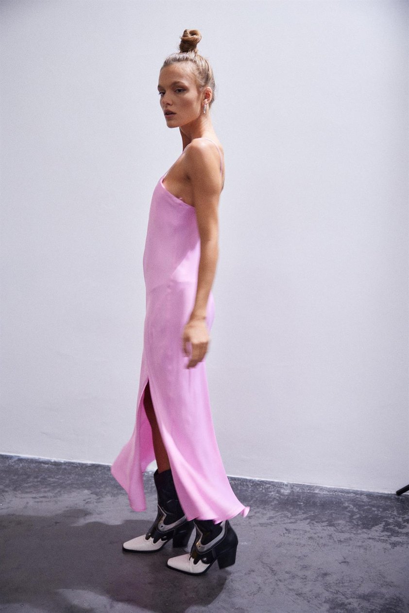 Pembe Saten Elbise