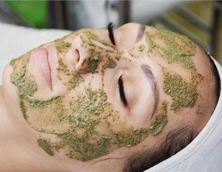 Pürüzsüz Bir Cilt İçin Peeling: Gerçekten Gerekli mi?