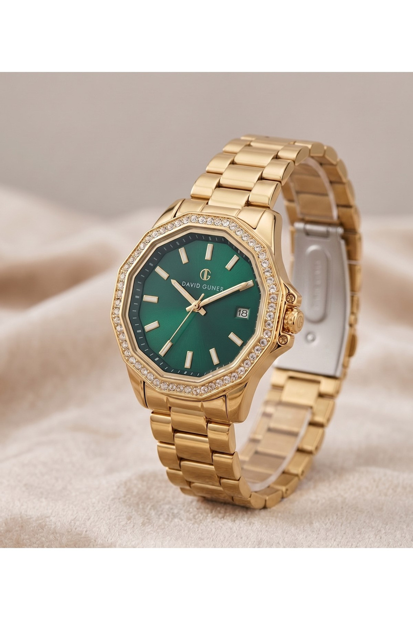 Kadın Saat 32 mm Gold Renkli Yeşil Kadran Taşlı Çerçeve Şık Çelik Kol Saati