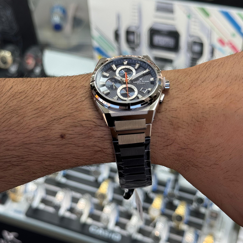 DK.1.13750.8 DK.1.13750.8