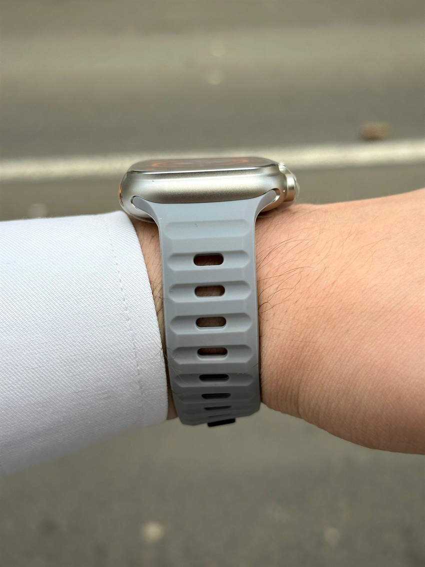 Ferro FSW1112-GG Ultra Grey-Black Akıllı Kol Saati Ferro FSW1112-GG