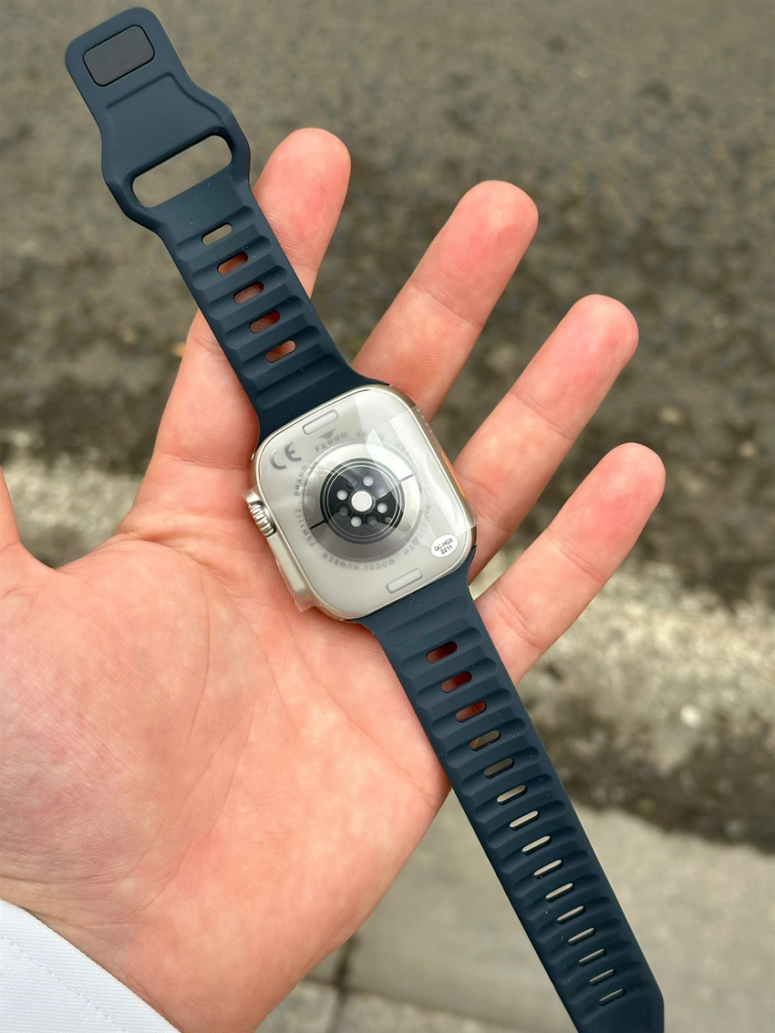 Ferro FSW1112-GS Ultra Grey-Black Akıllı Kol Saati Ferro FSW1112-GS