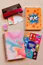 Akademik Ajanda Marble + Kareli A5 Defter + Sticker Book + Klips + Kalem Kutu + Kalem + Kitap Ayracı + Takvim