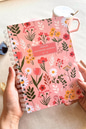 Akademik Ajanda Spring + Kareli A5 Defter + Sticker Book + Klips + Kalem Kutu + Kalem + Kitap Ayracı + Takvim