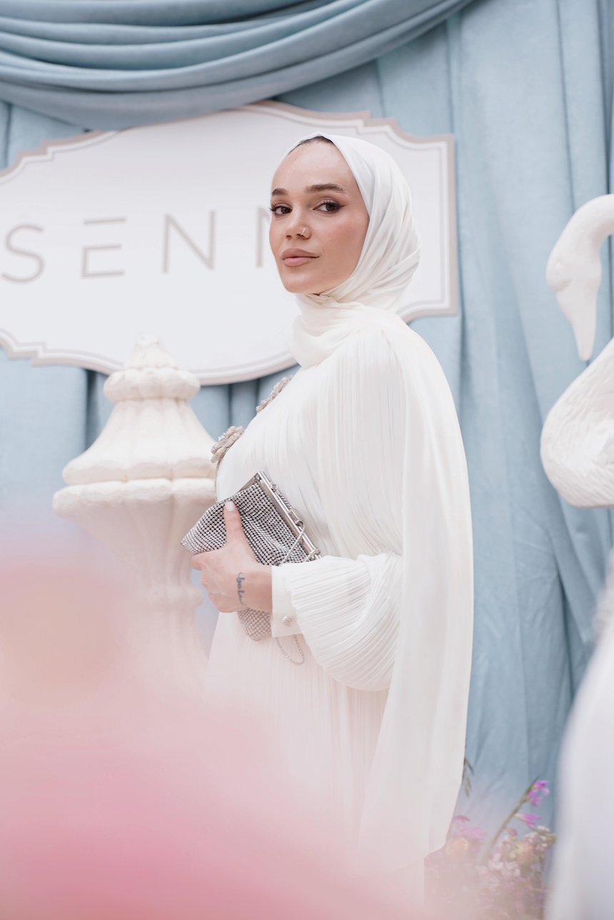 30011 ROZANNA  ELBİSE Ekru