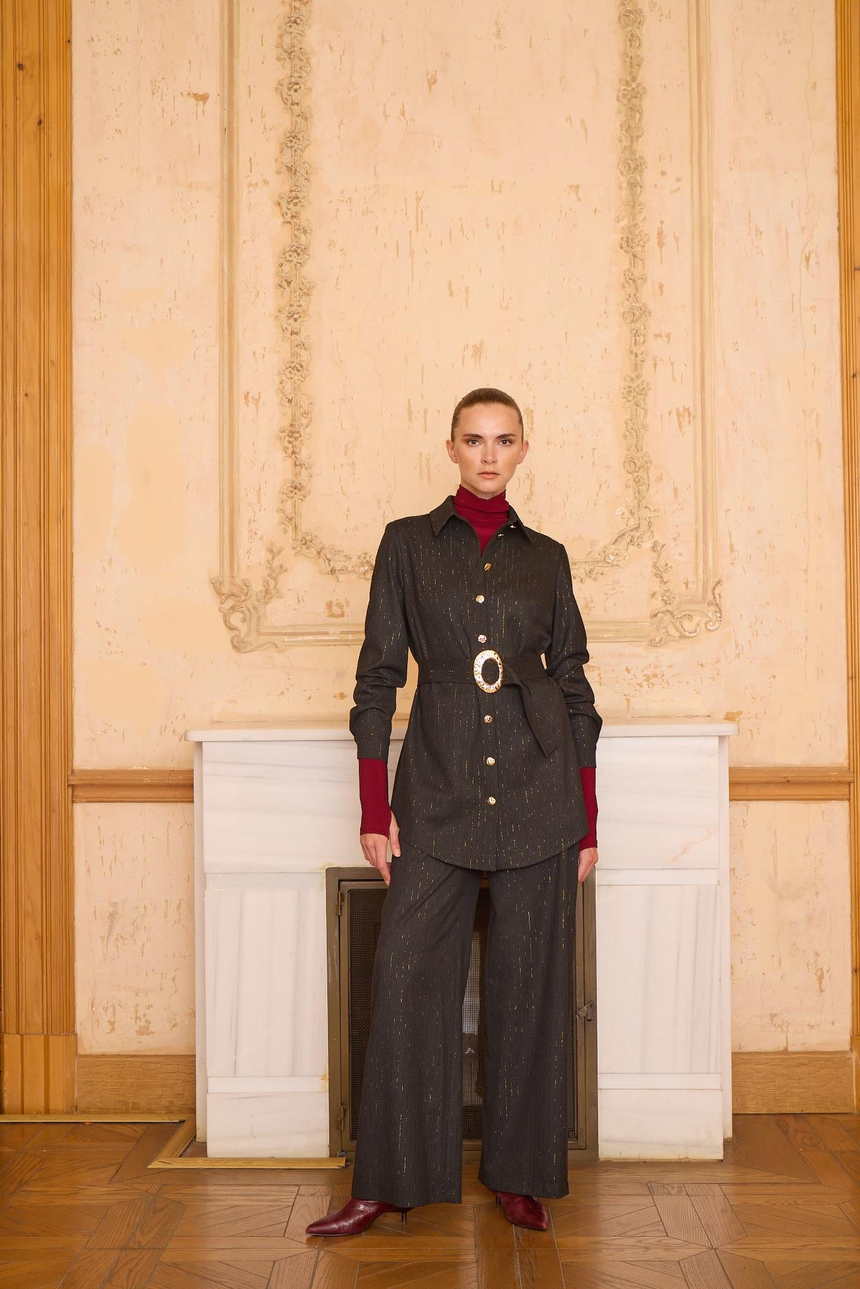 Almira Suit Black