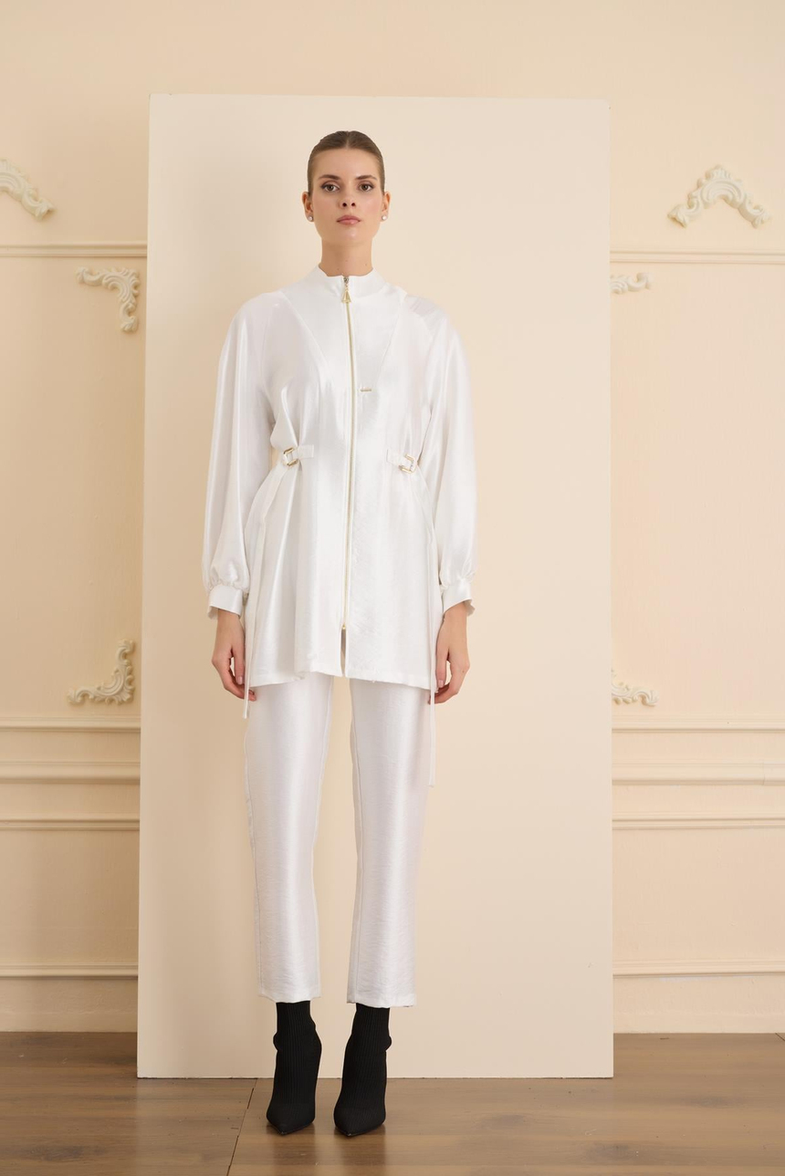 Rosalinda Suit Ecru