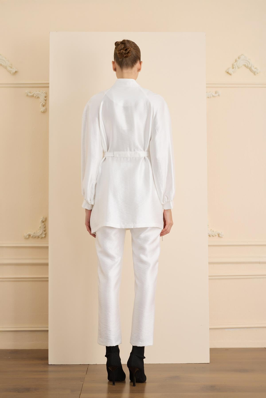 Rosalinda Suit Ecru