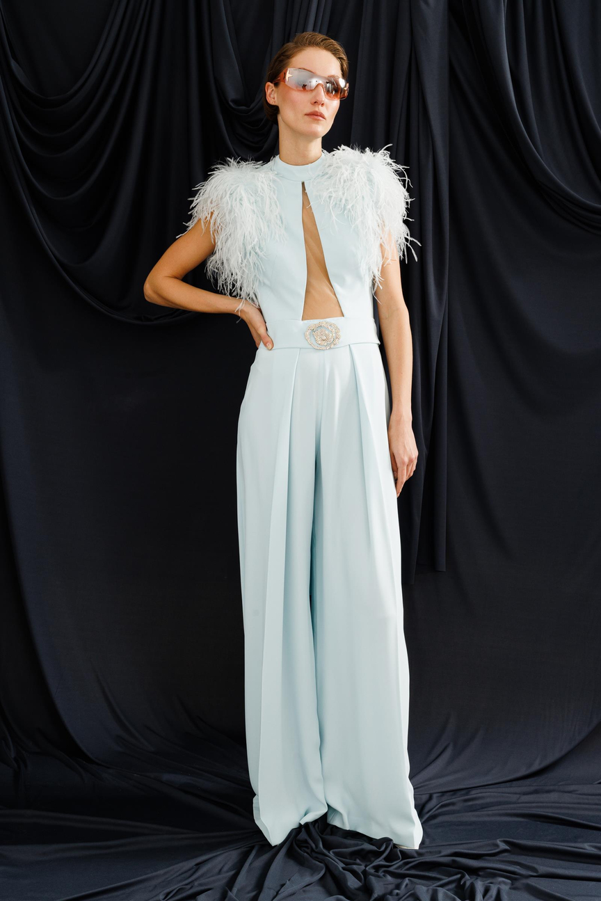 Göğüs ve Sırt Dekolteli Omzu Tüt Detaylı Buz Mavisi Tulum