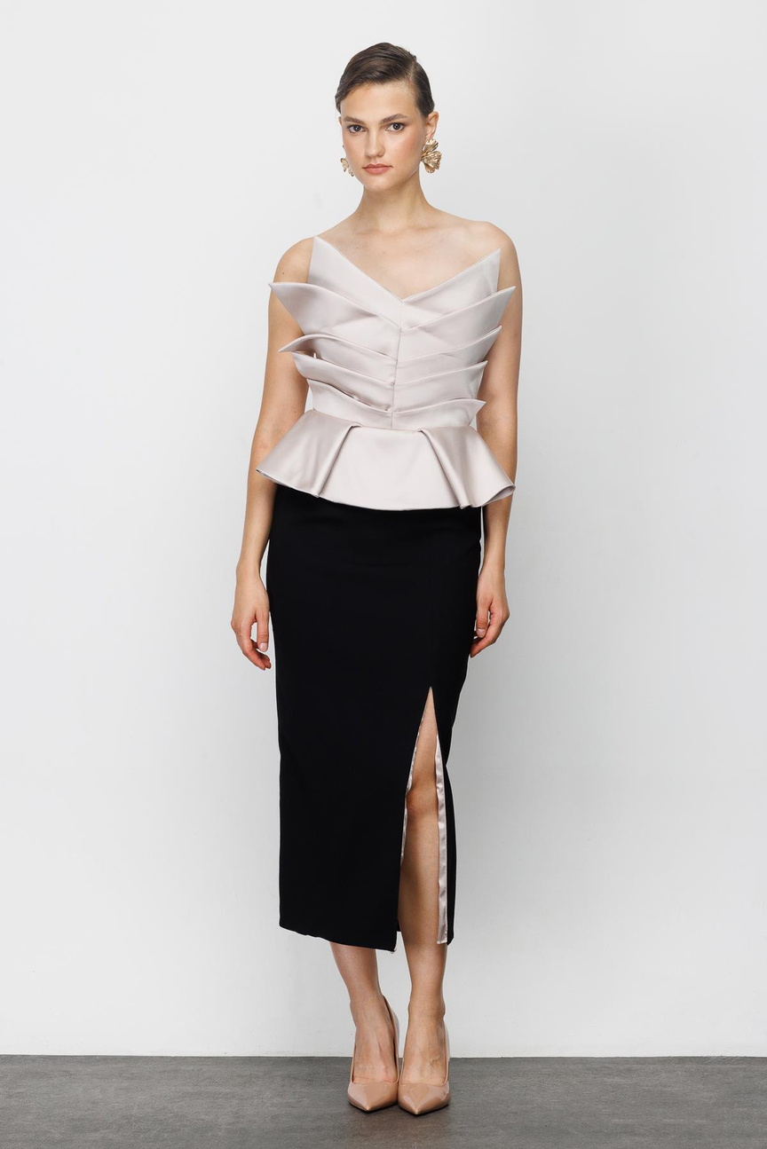 Yaka Drape Detaylı Pudra Abiye