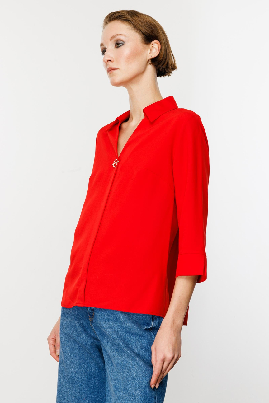 Accessory Detailed Blouse RED