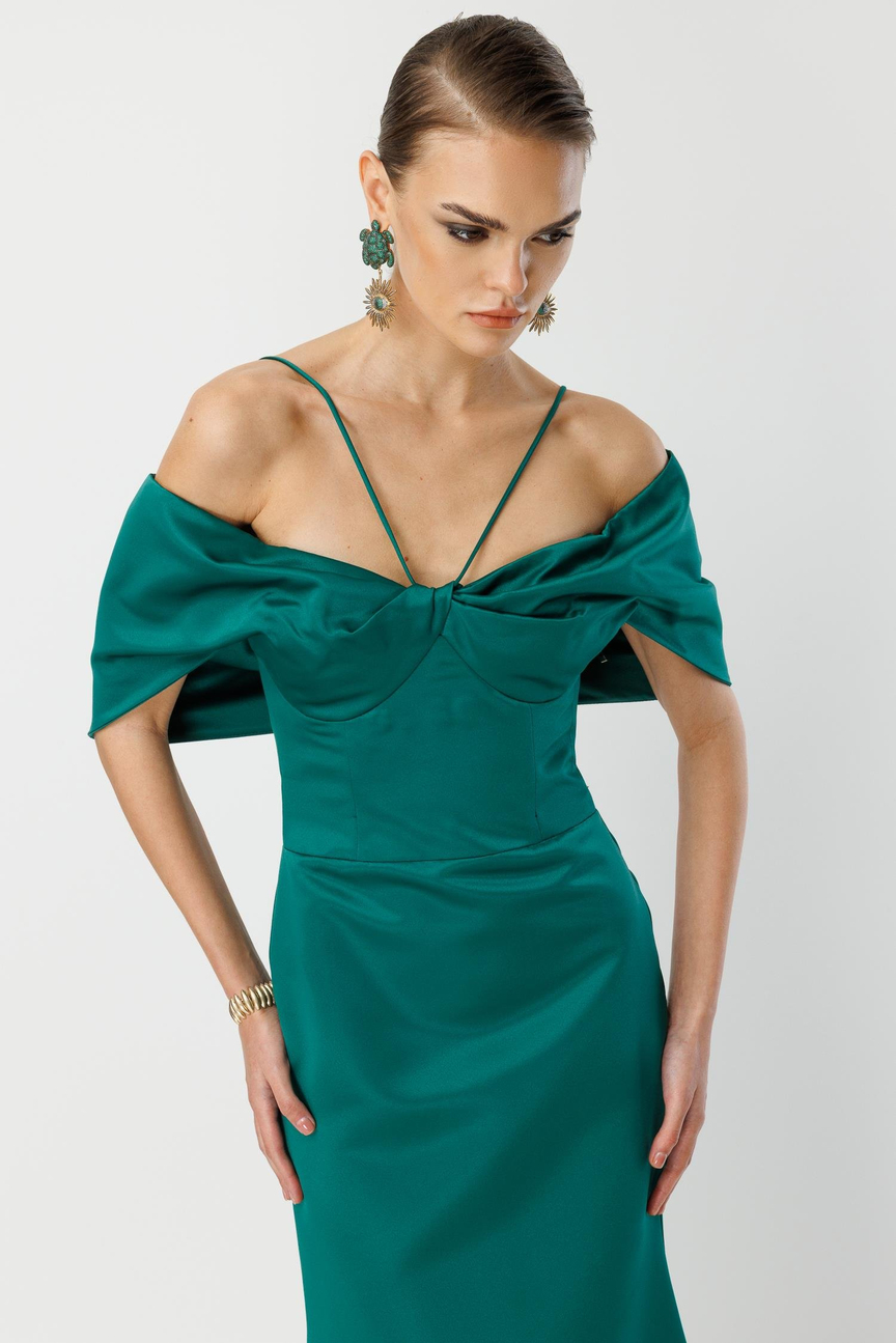 Balık Model Yaka Detaylı Maxi Abiye YEŞİL