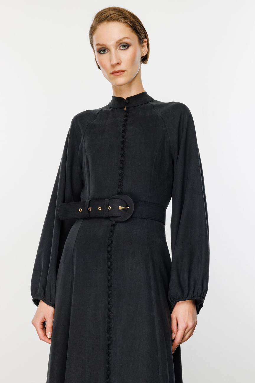 Birit Düğmeli Kemerli Elbise SİYAH