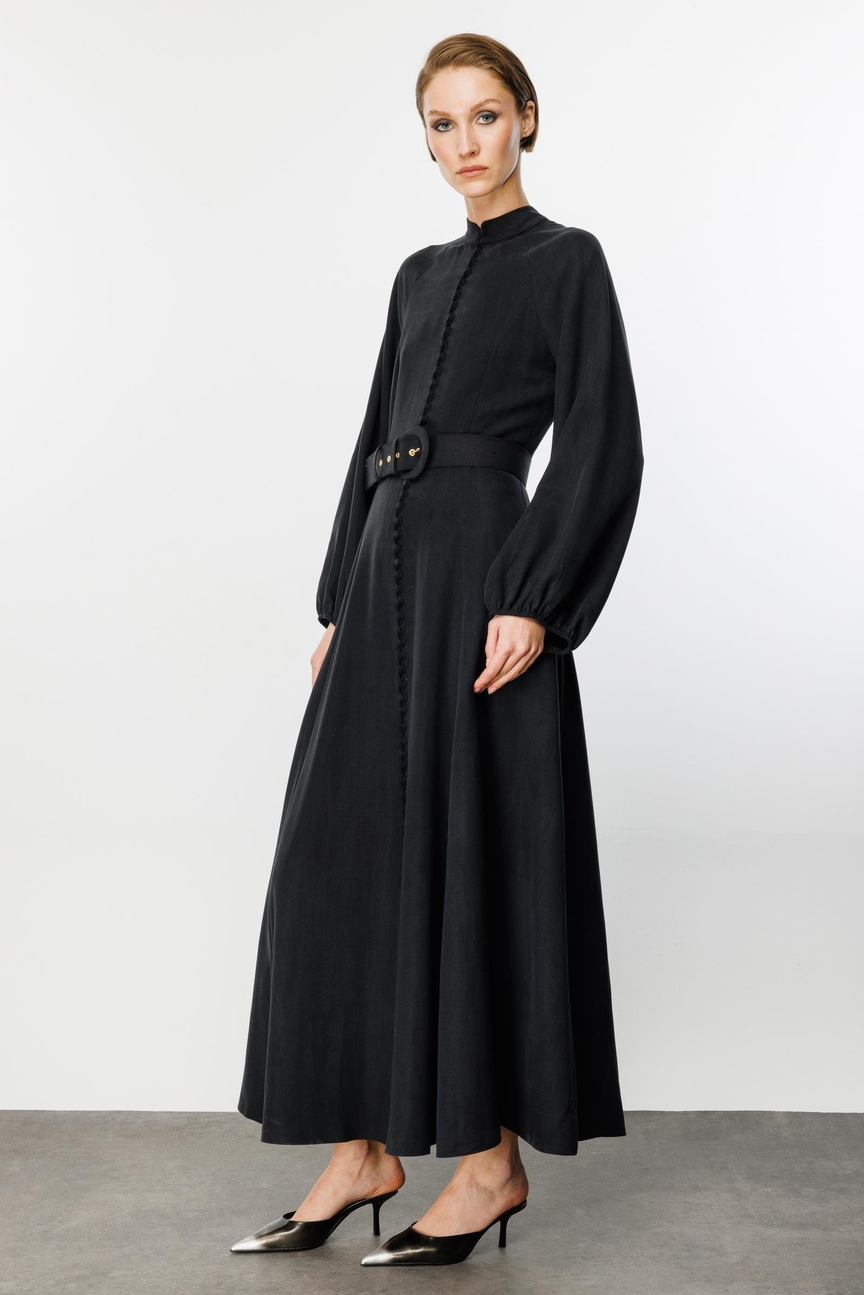 Birit Düğmeli Kemerli Elbise SİYAH