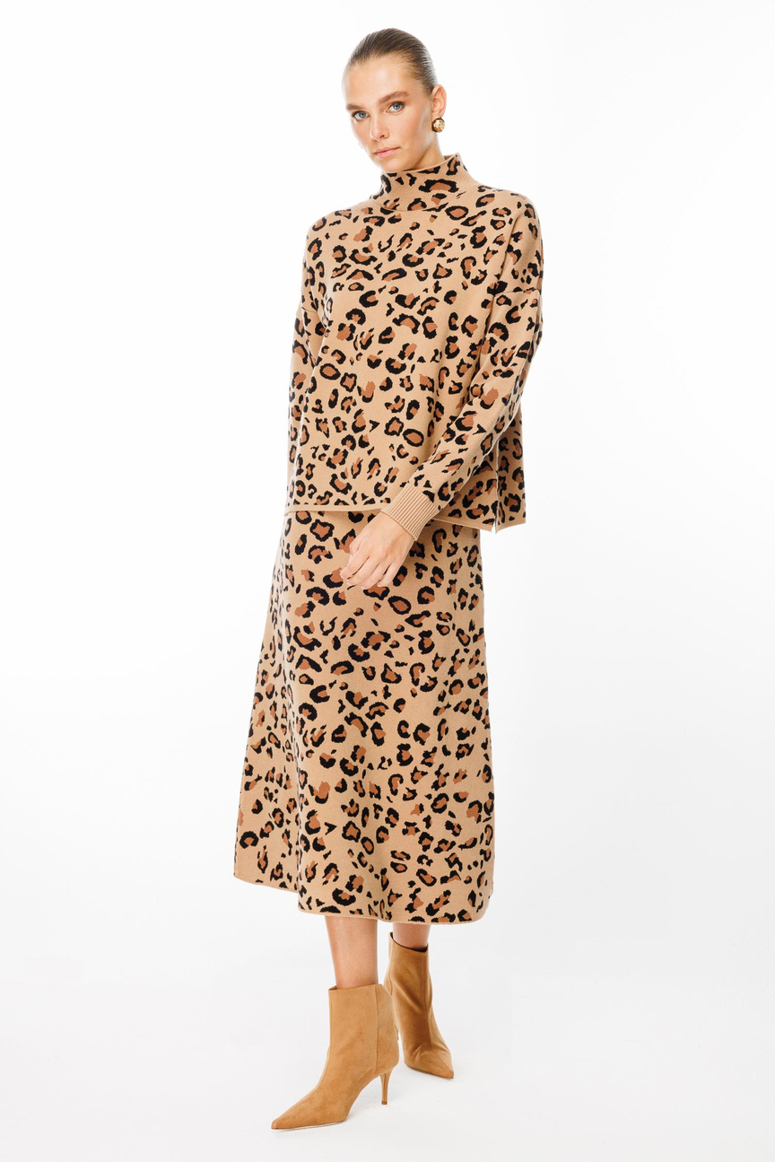 Leopar Desenli Dik Yaka Triko CAMEL