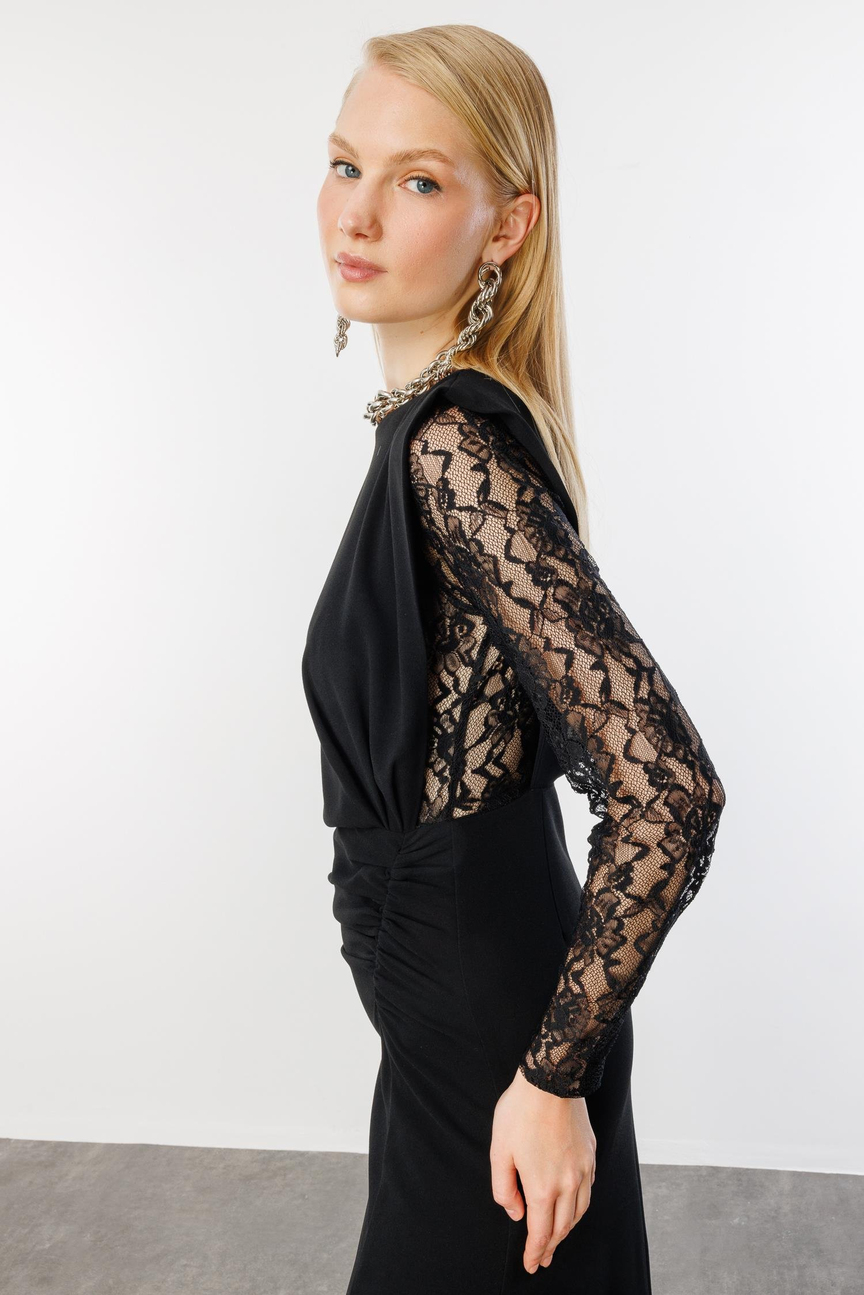 Lace Sleeve Crepe Slit Dress BLACK